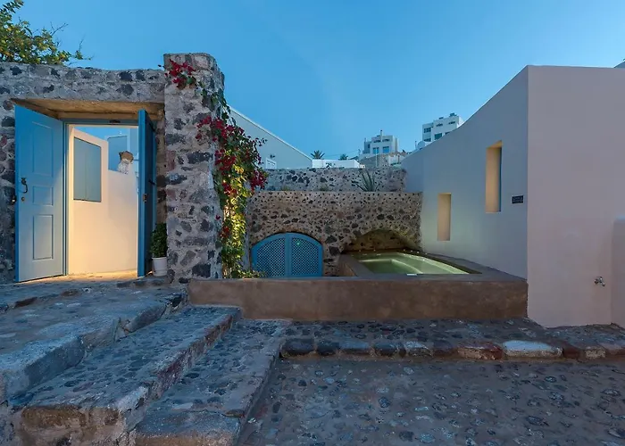 Alluvial Santorini Apartment